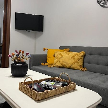 Gl House Apartment Аспровалта Екстериор снимка