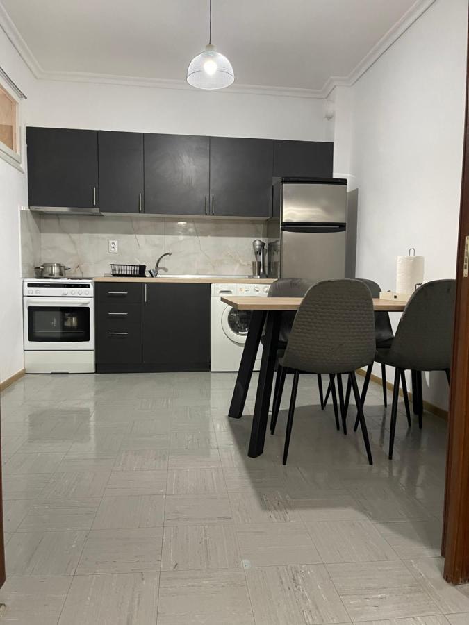 Gl House Apartment Аспровалта Екстериор снимка