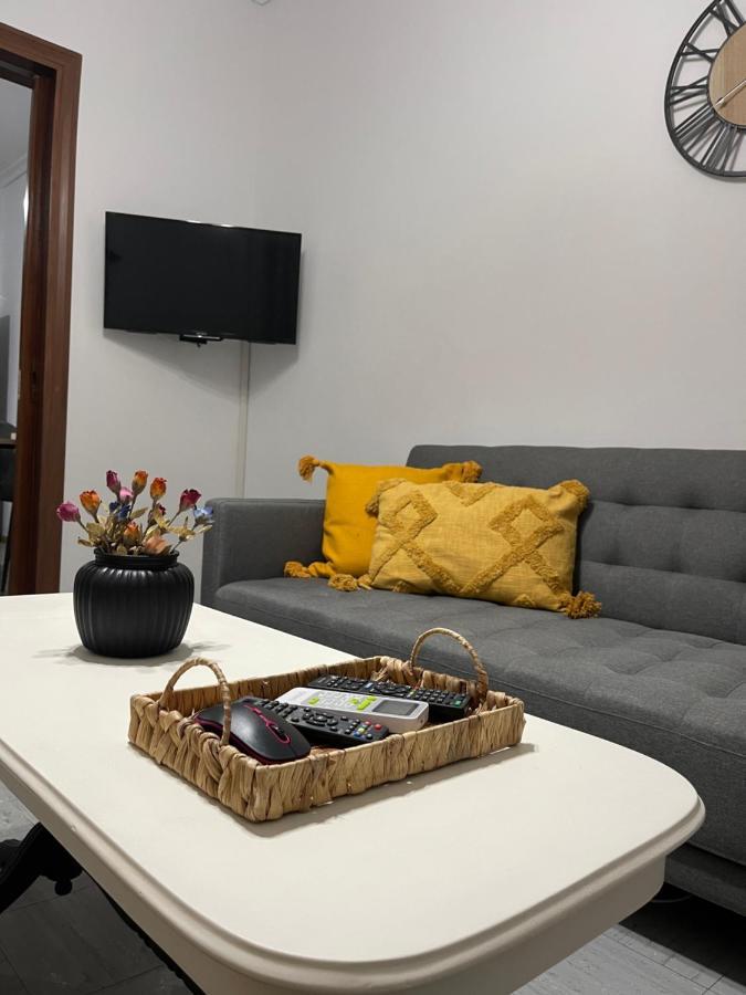 Gl House Apartment Аспровалта Екстериор снимка