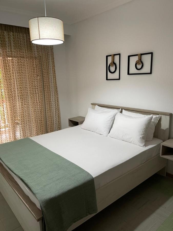 Gl House Apartment Аспровалта Екстериор снимка